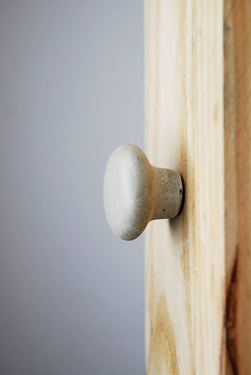 Concrete Round/Mushroom Wall Hook Natural Grey or a variety of colours