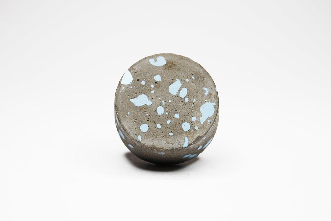 Concrete Round Cabinet Knob with Quail / Duck Egg pattern in various colours